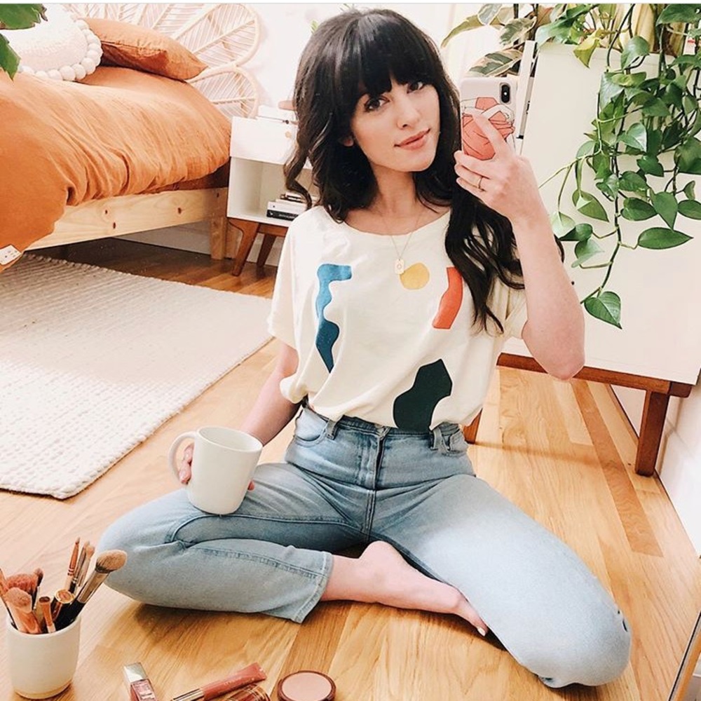 Mollusk Abstract Art Graphic Tee